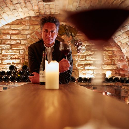 Host and wine expert Ingo Strolz