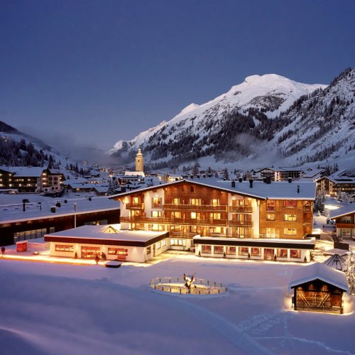 4 star superior luxury resort Hotel Auriga in Lech
